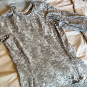 Lululemon thick allover print long sleeve